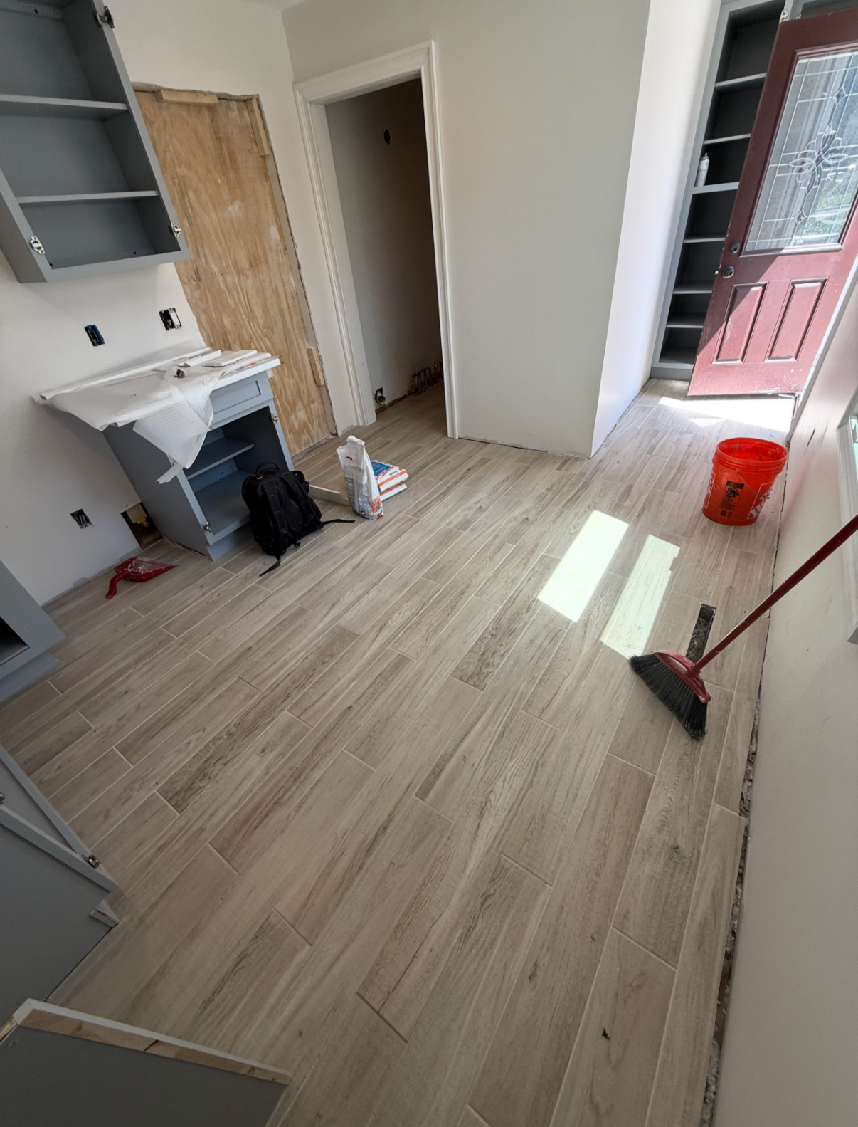 Kitchen with LVT flooring